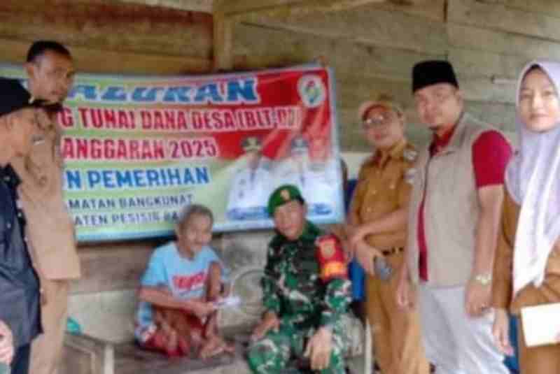 Pekon Pemerihan Salurkan BLT-DD Tahap Pertama Kepada 7 KPM Pekon Pemerihan Salurkan BLT-DD Tahap Pertama Kepada 7 KPM