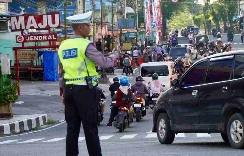 Sistem Satu Arah (SSA) akan Diberlakukan 24 Jam Sistem Satu Arah (SSA) akan Diberlakukan 24 Jam