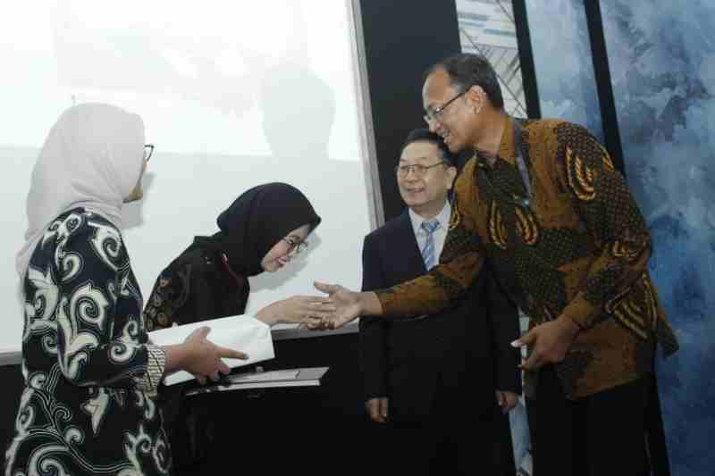 Peluncuran ‘Media and Peace Forum’, Baca Berita Korut, Hati-hati Terbawa Propaganda Barat Peluncuran ‘Media and Peace Forum’, Baca Berita Korut, Hati-hati Terbawa Propaganda Barat