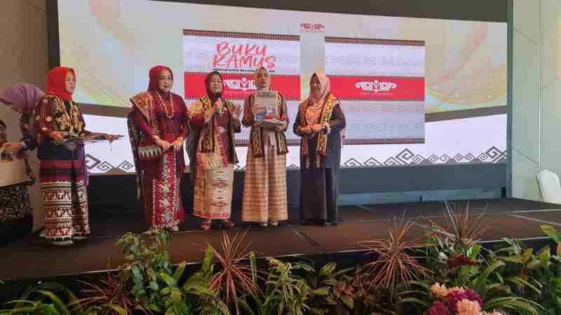 Kreativitas dan Budaya Lampung: Mighrul Lampung Menjadi Contoh bagi Organisasi Lain Kreativitas dan Budaya Lampung: Mighrul Lampung Menjadi Contoh bagi Organisasi Lain