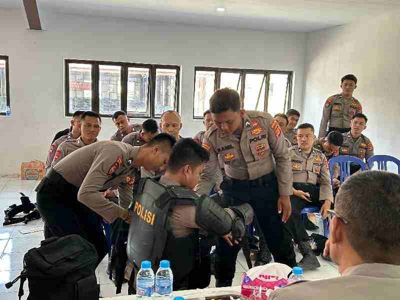 Kapolda Lampung Tekankan Sejumlah Hal Penting dalam Pengamanan Mayday Kapolda Lampung Tekankan Sejumlah Hal Penting dalam Pengamanan Mayday