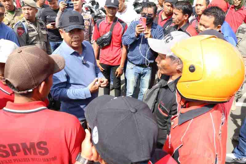 Pemkab Sergai Tegaskan Komitmen Lindungi Hak Buruh dan Kelangsungan Usaha Pemkab Sergai Tegaskan Komitmen Lindungi Hak Buruh dan Kelangsungan Usaha