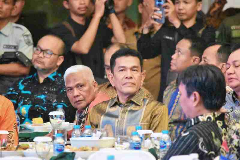 Danrem 043/Gatam Berharap Kajati Yang Baru Dapat Meneruskan Tongkat Estafet Kepemimpinan Danrem 043/Gatam Berharap Kajati Yang Baru Dapat Meneruskan Tongkat Estafet Kepemimpinan