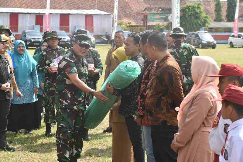 Danrem Wijayakusuma: TMMD Wujudkan Masyarakat yang Sejahtera Danrem Wijayakusuma: TMMD Wujudkan Masyarakat yang Sejahtera