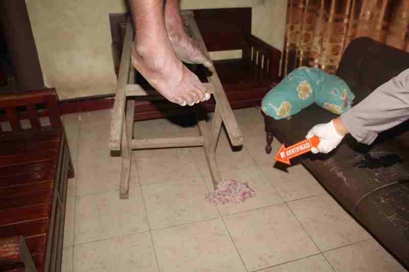 Aku Pamit Mak, Mbak Aku Lelah .. Diduga Penggalan Tulisan Terakhir PN Sebelum Mengakhiri Hidupnya Aku Pamit Mak, Mbak Aku Lelah .. Diduga Penggalan Tulisan Terakhir PN Sebelum Mengakhiri Hidupnya