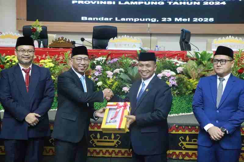 Lampung Kembali Torehkan Prestasi, 11 Kali Berturut-turut Raih WTP Lampung Kembali Torehkan Prestasi, 11 Kali Berturut-turut Raih WTP