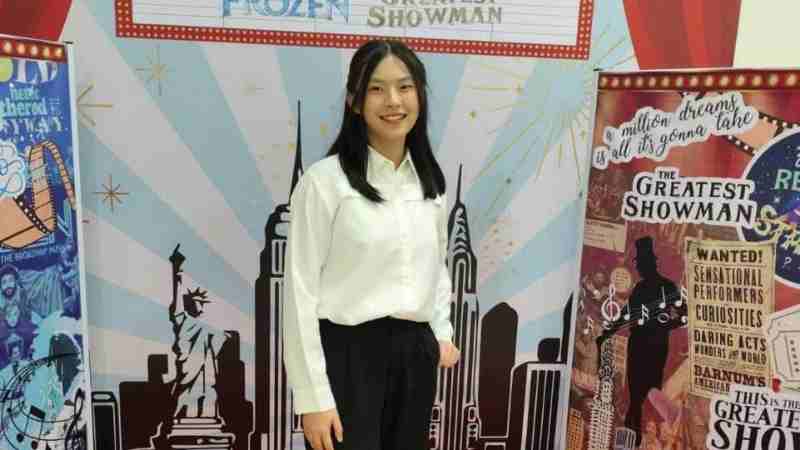 Tiga Lagu Jennifer Aurelia Jadi Materi Resmi di Ajang Puteri Tionghoa 2025 Singing Competition Tiga Lagu Jennifer Aurelia Jadi Materi Resmi di Ajang Puteri Tionghoa 2025 Singing Competition