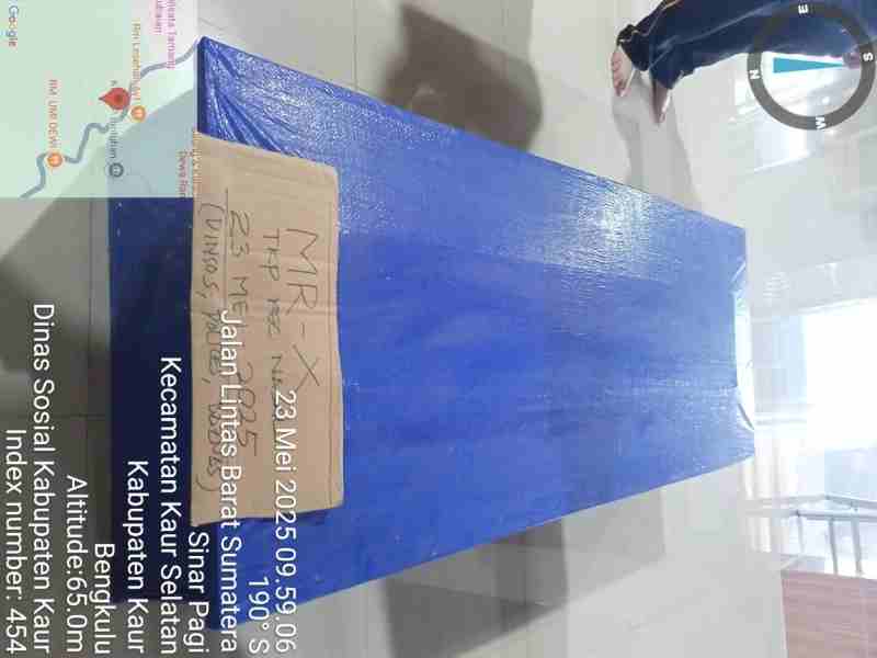 Dinsos Kaur Lakukan Prosesi Pemakaman Kepada Seorang Mayat Tanpa Identitas Dinsos Kaur Lakukan Prosesi Pemakaman Kepada Seorang Mayat Tanpa Identitas