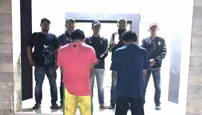 Polsek Wonosobo Bekuk Pelaku Curat HP dan Penadahan Polsek Wonosobo Bekuk Pelaku Curat HP dan Penadahan