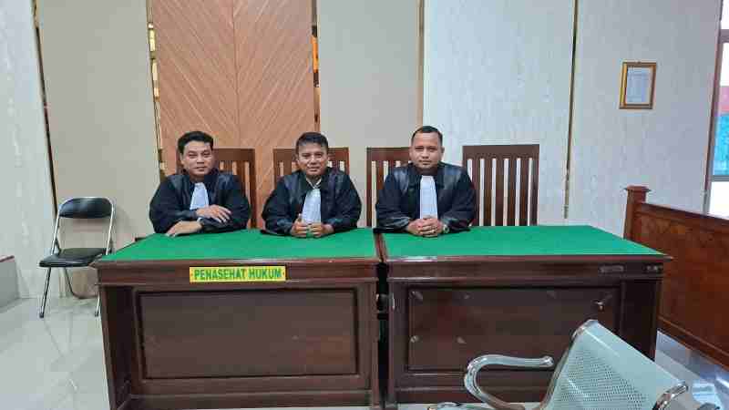 Ahmad Syahruddin Optimistis Putusan Sela Dikabulkan, Dakwaan Jaksa Dinilai Lemah Ahmad Syahruddin Optimistis Putusan Sela Dikabulkan, Dakwaan Jaksa Dinilai Lemah