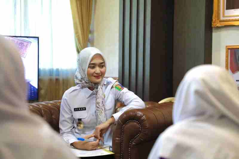 Menguatkan Peran Perempuan untuk Sejahtera: Sinergi Pemprov Lampung dan Organisasi Wanita Islam Menguatkan Peran Perempuan untuk Sejahtera: Sinergi Pemprov Lampung dan Organisasi Wanita Islam