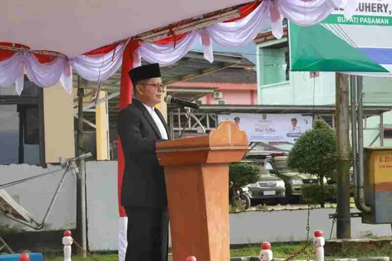 Shalat Idul Adha, Bupati Welly Suhery Ajak Bangun Pasaman Berjemaah Shalat Idul Adha, Bupati Welly Suhery Ajak Bangun Pasaman Berjemaah