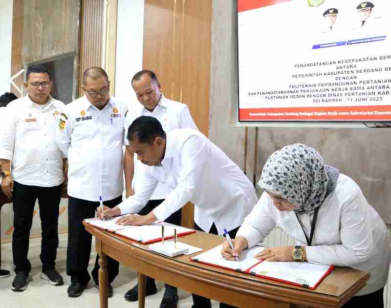 Bupati Sergai Tegaskan Kolaborasi dengan Polbangtan Medan Dorong Pertanian Inovatif Bupati Sergai Tegaskan Kolaborasi dengan Polbangtan Medan Dorong Pertanian Inovatif