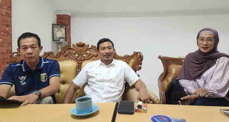 Dua dari Tiga Bacalon Ketum KONI Lampung Pastikan akan Mengembalikan Formulir Senin Dua dari Tiga Bacalon Ketum KONI Lampung Pastikan akan Mengembalikan Formulir Senin