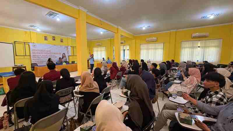 Anggota MPR RI Almira Nabila Fauzi Sosialisasikan 4 Pilar MPRI Kepada Mahasiswa dan Pemuda Anggota MPR RI Almira Nabila Fauzi Sosialisasikan 4 Pilar MPRI Kepada Mahasiswa dan Pemuda