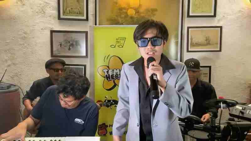 Dari Disleksia Menuju Panggung Konser: Cerita Hebat Kenneth Trevi Launching Album Lagu Tak Runtuh Dari Disleksia Menuju Panggung Konser: Cerita Hebat Kenneth Trevi Launching Album Lagu Tak Runtuh