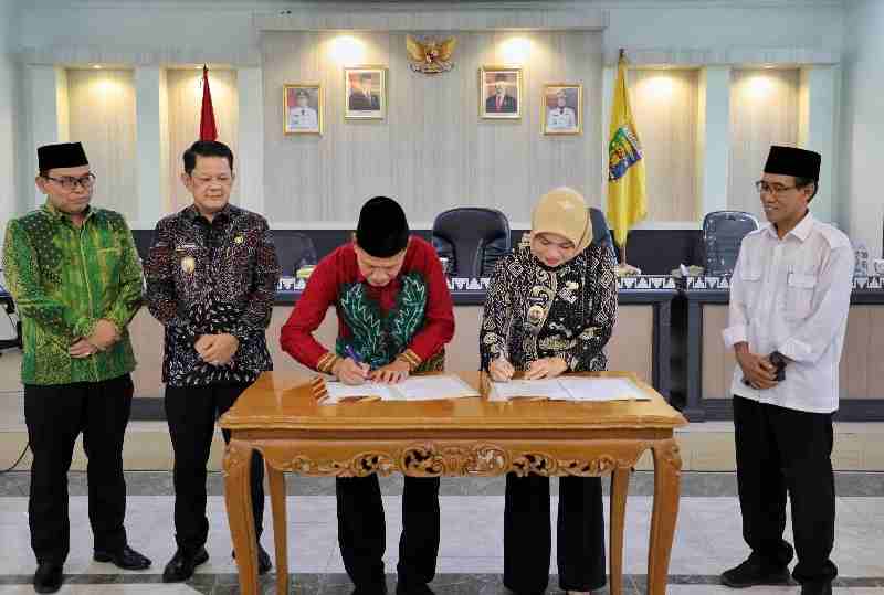 Pj. Sekdaprov Lampung Buka Pembekalan KKN Tematik UIN Raden Intan, Fokus pada Perlindungan Anak Pj. Sekdaprov Lampung Buka Pembekalan KKN Tematik UIN Raden Intan, Fokus pada Perlindungan Anak