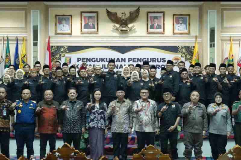 Anggota DPD RI Almira Nabila Fauzi Hadir di Pengukuhan IJP Anggota DPD RI Almira Nabila Fauzi Hadir di Pengukuhan IJP