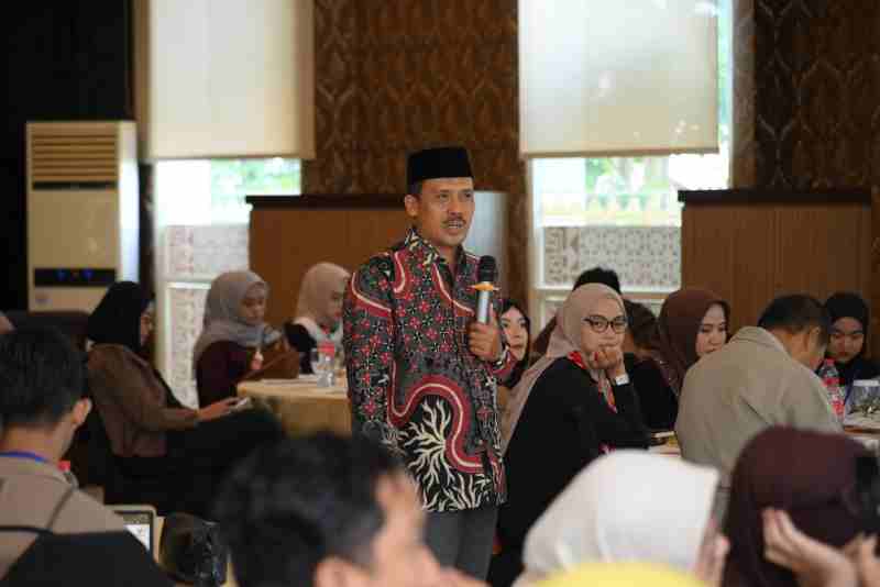 Menggali Potensi ZIS, Baznas Lampung Mengisi Materi ToT FESyar Regional Sumatera Bank Indonesia Menggali Potensi ZIS, Baznas Lampung Mengisi Materi ToT FESyar Regional Sumatera Bank Indonesia