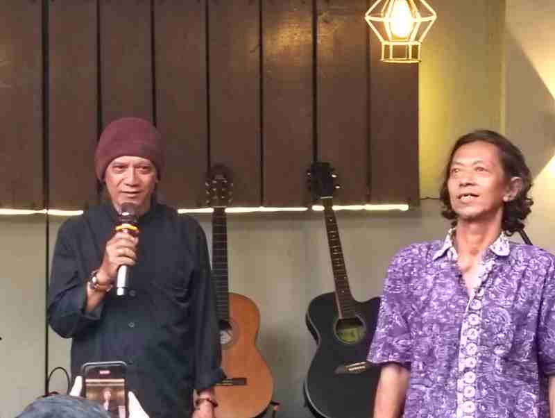 Gunawan Effendi Gandeng Muji Konde Taja Pameran Bersama “Kekancan” di TAN Artspace Semarang Gunawan Effendi Gandeng Muji Konde Taja Pameran Bersama “Kekancan” di TAN Artspace Semarang