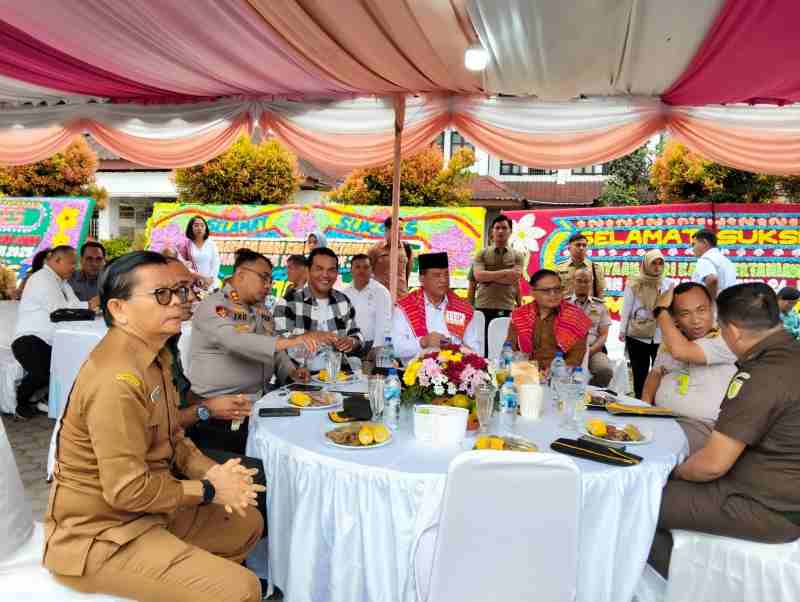 Bupati Karo di Hari Krida: Semoga Hasil Pertanian Mampu Menembus Harga Pasar Bupati Karo di Hari Krida: Semoga Hasil Pertanian Mampu Menembus Harga Pasar