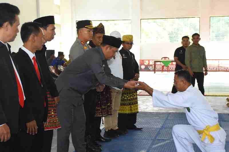 Kejuaraan Pencak Silat Bupati Cup 2025 Resmi Dibuka, Lahirkan Bibit Atlet Berprestasi Kejuaraan Pencak Silat Bupati Cup 2025 Resmi Dibuka, Lahirkan Bibit Atlet Berprestasi