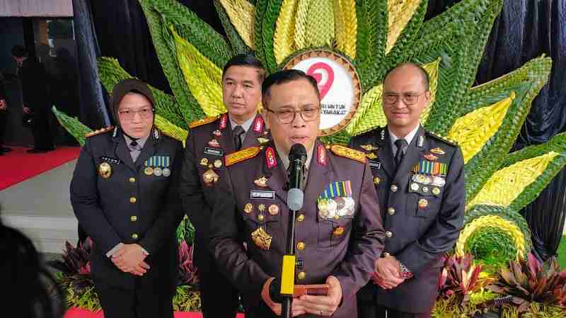 Kapolda Lampung Ajak Masyarakat Terus Kawal dan Kritik Polri Demi Kebaikan Bersama Kapolda Lampung Ajak Masyarakat Terus Kawal dan Kritik Polri Demi Kebaikan Bersama