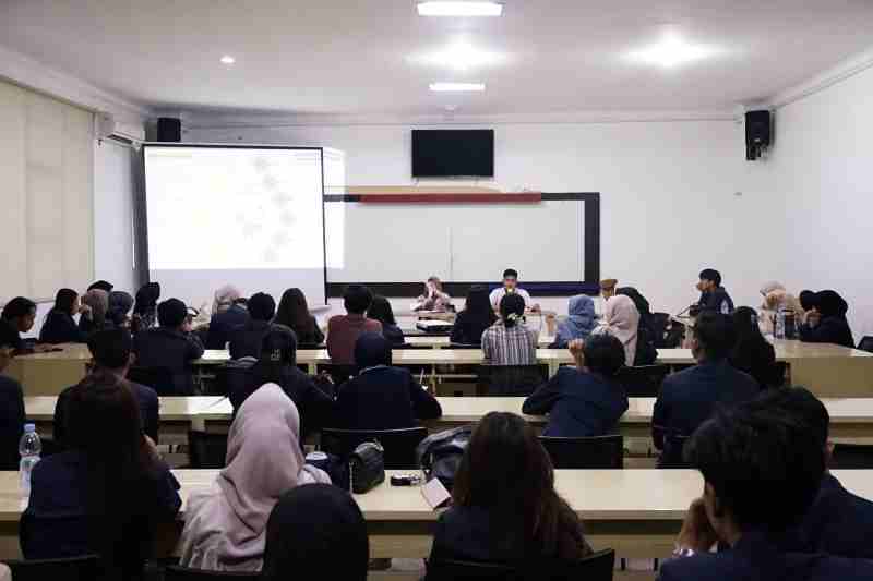 Kenali Pilihan Konsentrasi di Prodi Hukum Bisnis IIB Darmajaya: Digital atau Internasional Kenali Pilihan Konsentrasi di Prodi Hukum Bisnis IIB Darmajaya: Digital atau Internasional