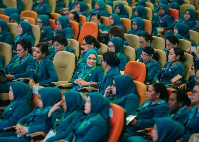 Ketua TP. PKK Provinsi Lampung Ikuti Arahan Ketua TP. PKK Pusat pada Rakernas X PKK Ketua TP. PKK Provinsi Lampung Ikuti Arahan Ketua TP. PKK Pusat pada Rakernas X PKK