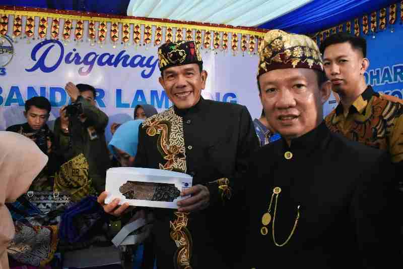 Danrem: Jadikan Begawi dan Bandar Lampung Expo 2025 Momentum untuk Meningkatkan Produk UMKM Danrem: Jadikan Begawi dan Bandar Lampung Expo 2025 Momentum untuk Meningkatkan Produk UMKM