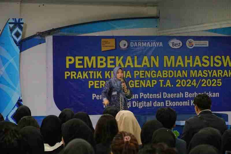 Mahasiswa Darmajaya Dibekali Jadi Agen Perubahan! PKPM 2025 Siap Guncang Masyarakat! Mahasiswa Darmajaya Dibekali Jadi Agen Perubahan! PKPM 2025 Siap Guncang Masyarakat!
