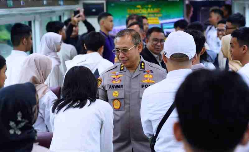 POLRI dan YPKTB Siapkan Pemimpin Masa Depan Lewat Kereta Kader Bangsa: “Students of Today, Leaders of Tomorrow” POLRI dan YPKTB Siapkan Pemimpin Masa Depan Lewat Kereta Kader Bangsa: “Students of Today, Leaders of Tomorrow”