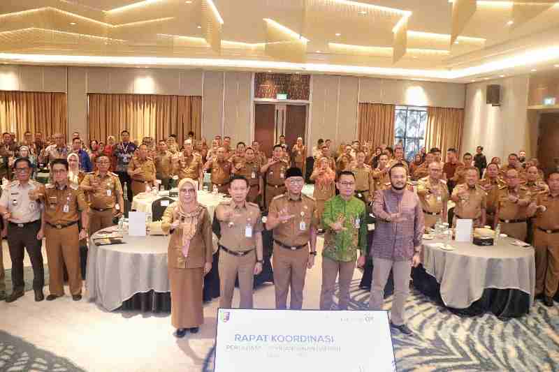 Rakor Sekda se-Lampung, Gubernur Mirza Soroti Tantangan dan Solusi Pembangunan SDM Rakor Sekda se-Lampung, Gubernur Mirza Soroti Tantangan dan Solusi Pembangunan SDM