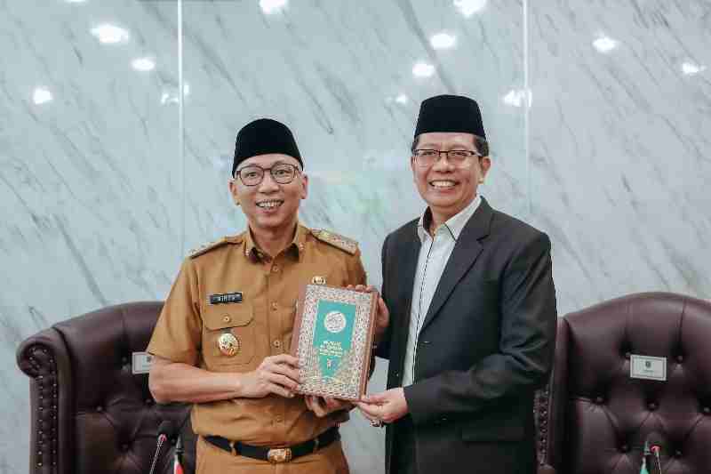 Perkuat Sinergi Pemerintah dan Perguruan Tinggi, Gubernur Mirza Kunjungi UIN Raden Intan Perkuat Sinergi Pemerintah dan Perguruan Tinggi, Gubernur Mirza Kunjungi UIN Raden Intan