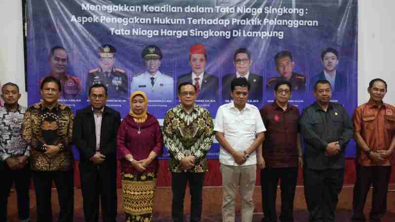 Seminar Nasional BEM U KBM Unila : Kapolda Lampung Berpartisipasi Bahas Tata Niaga Singkong Seminar Nasional BEM U KBM Unila : Kapolda Lampung Berpartisipasi Bahas Tata Niaga Singkong