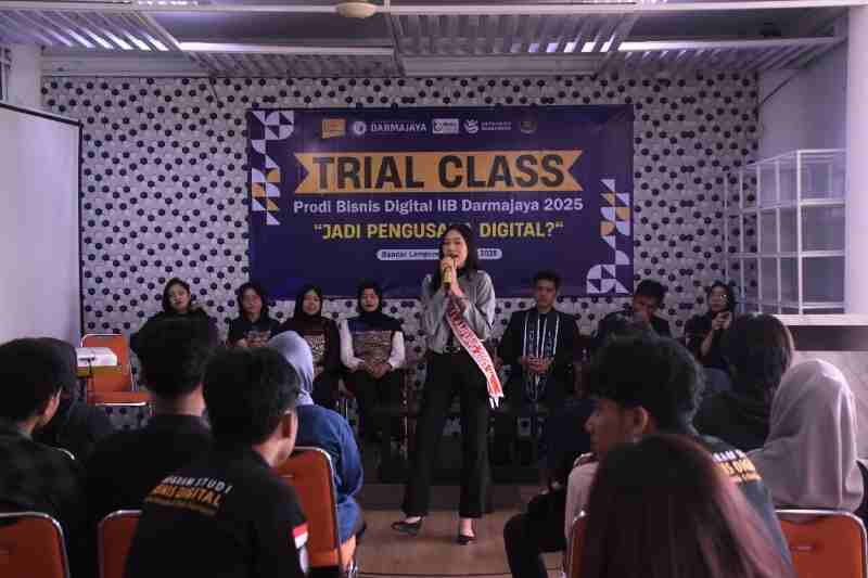 Mahasiswa Berprestasi Jadi Inspirasi dalam Trial Class Bisnis Digital IIB Darmajaya Mahasiswa Berprestasi Jadi Inspirasi dalam Trial Class Bisnis Digital IIB Darmajaya