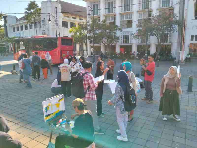 Sketsa Kota, Sketsa Cinta: Semarang Schecthwalk Kolaborasi Kolektif Hysteria Gelar Nyeket Bareng Sketsa Kota, Sketsa Cinta: Semarang Schecthwalk Kolaborasi Kolektif Hysteria Gelar Nyeket Bareng
