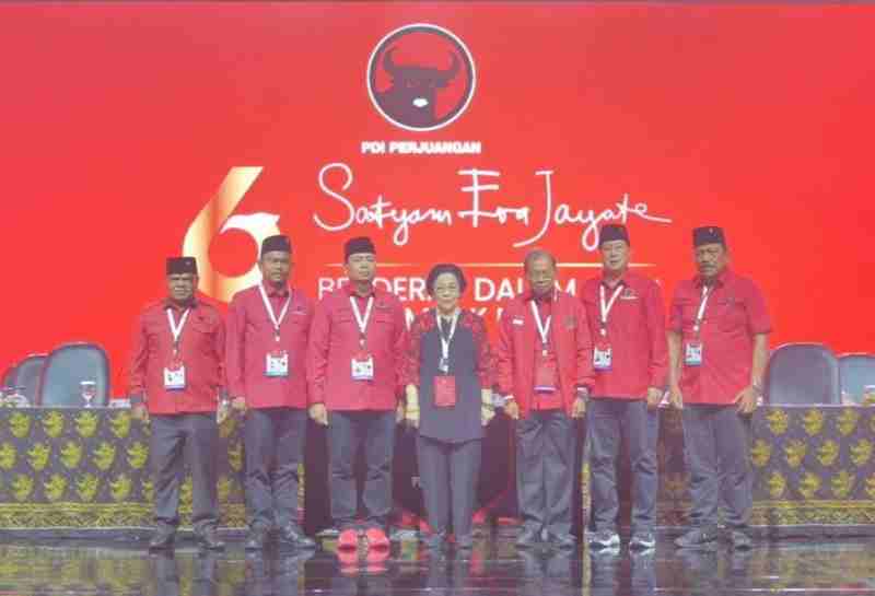 Darma Wijaya Dipercaya Megawati Pimpin Sidang Kongres VI PDIP Darma Wijaya Dipercaya Megawati Pimpin Sidang Kongres VI PDIP