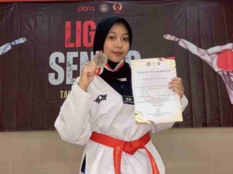 Mahasiswi IIB Darmajaya Raih Juara di Kejuaraan Taekwondo Liga 1 Senior Lampung 2025 Mahasiswi IIB Darmajaya Raih Juara di Kejuaraan Taekwondo Liga 1 Senior Lampung 2025