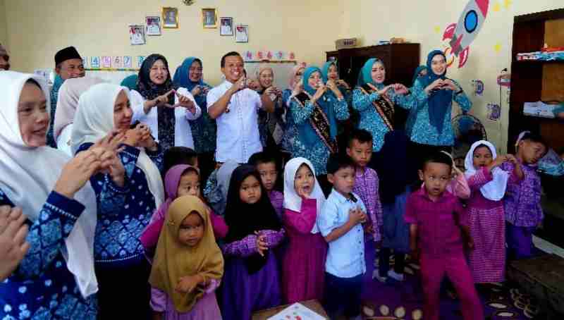 Ketua TP PKK Provinsi Lampung Kunjungan Kerja Ke Kabupaten Pringsewu Ketua TP PKK Provinsi Lampung Kunjungan Kerja Ke Kabupaten Pringsewu