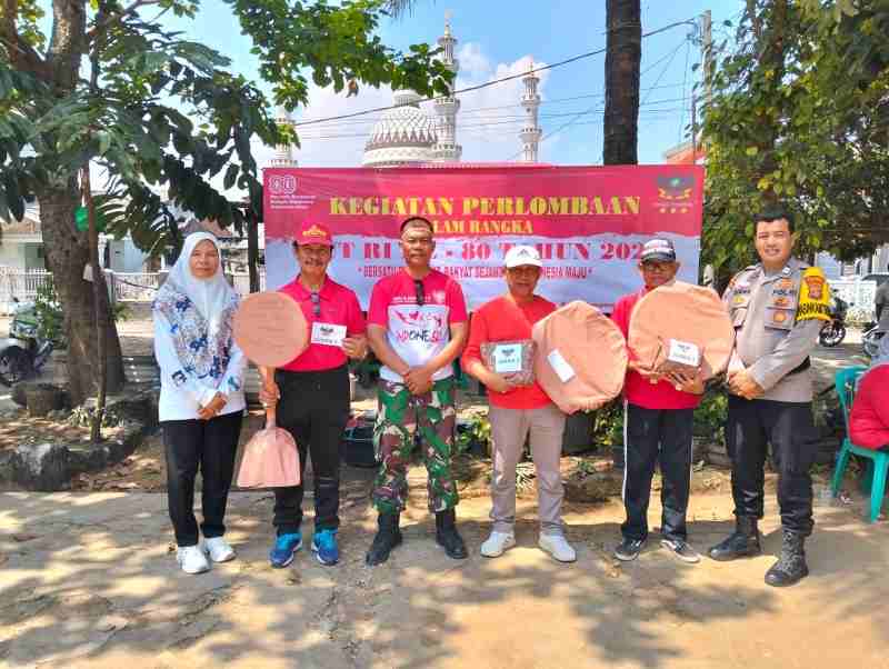Koramil 410-04/TKT Partisipasi Lomba Latihan Keterampilan Baris Berbaris Koramil 410-04/TKT Partisipasi Lomba Latihan Keterampilan Baris Berbaris