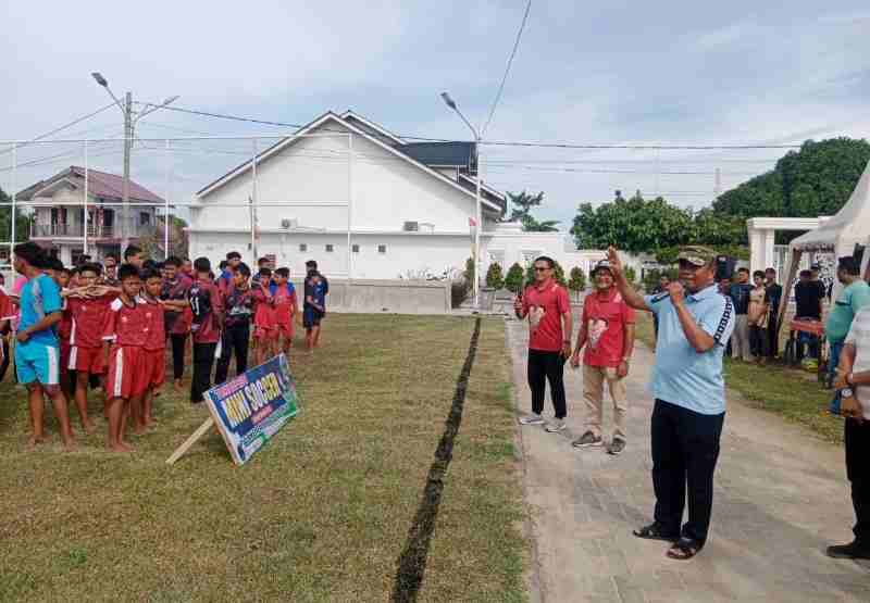 Bupati Darma Wijaya Apresiasi Turnamen Mini Soccer HUT RI ke-80 Bupati Darma Wijaya Apresiasi Turnamen Mini Soccer HUT RI ke-80