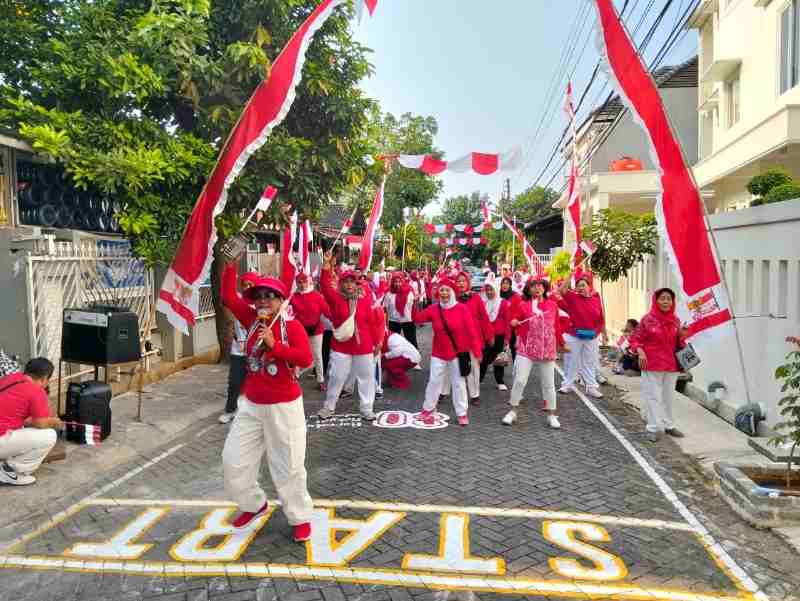 RW X Pedalangan Gelar Jalan Sehat HUT RI ke-80 Dimeriahkan Ratusan Warga, Senam dan Bazar Murah Jadi Magnet RW X Pedalangan Gelar Jalan Sehat HUT RI ke-80 Dimeriahkan Ratusan Warga, Senam dan Bazar Murah Jadi Magnet