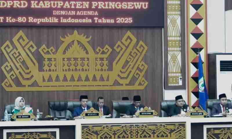 DPRD Pringsewu Gelar Rapat Paripurna Istimewa Mendengarkan Pidato Kenegaraan Presiden RI DPRD Pringsewu Gelar Rapat Paripurna Istimewa Mendengarkan Pidato Kenegaraan Presiden RI