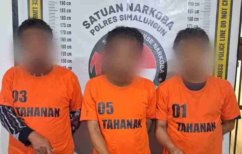 Kasat Narkoba Polres Simalungun Kembali Bongkar Sindikat Sabu 6,58 Gram Kasat Narkoba Polres Simalungun Kembali Bongkar Sindikat Sabu 6,58 Gram