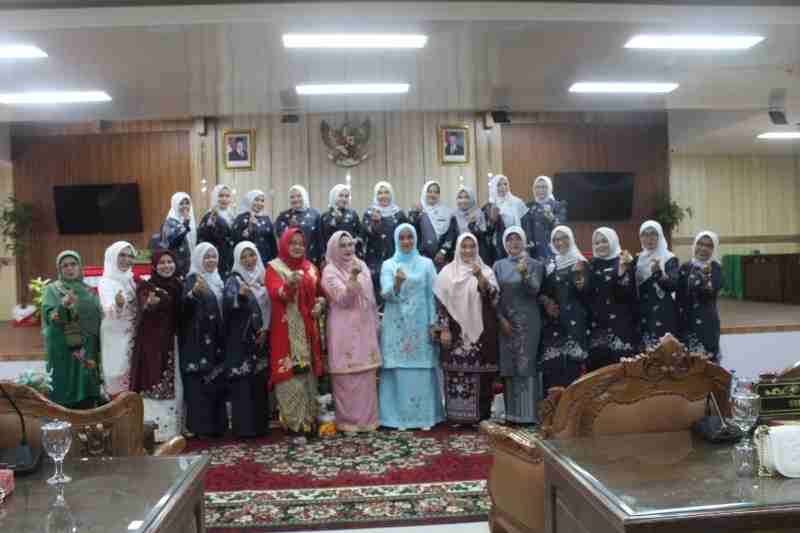 Resmi Dikukuhkan, Pengurus IKKD DPRD Pasaman Periode 2024-2029 Resmi Dikukuhkan, Pengurus IKKD DPRD Pasaman Periode 2024-2029