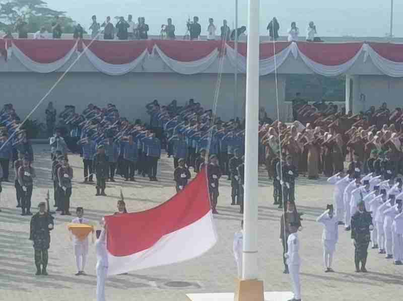 Sejarah Baru, Warnai Upacara HUT ke-80 RI di Menara Siger Lampung Selatan Sejarah Baru, Warnai Upacara HUT ke-80 RI di Menara Siger Lampung Selatan