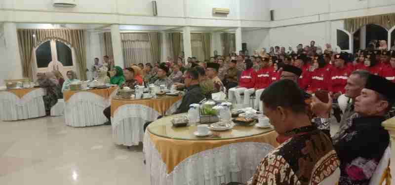 Sukses Peringatan HUT RI, Bupati dan Ketua DPRD Pasaman Merasa Lega Sukses Peringatan HUT RI, Bupati dan Ketua DPRD Pasaman Merasa Lega