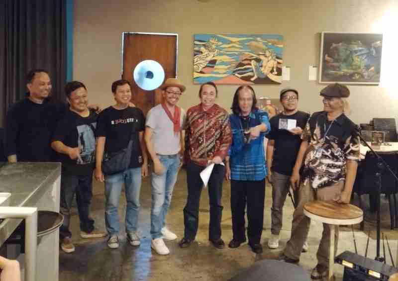 Pameran Seni Lukis Nice Chemistry : Merajut Rasa dan Harmoni di Kanvas Pameran Seni Lukis Nice Chemistry : Merajut Rasa dan Harmoni di Kanvas