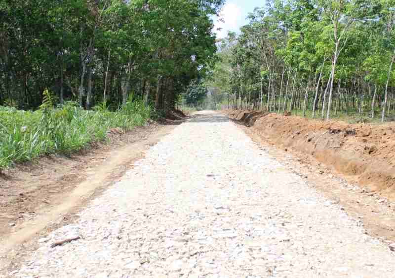 Warga Banjar Agung Nikmati Jalan Baru Hasil TMMD 125 Kodim 0426 Tulang Bawang Warga Banjar Agung Nikmati Jalan Baru Hasil TMMD 125 Kodim 0426 Tulang Bawang